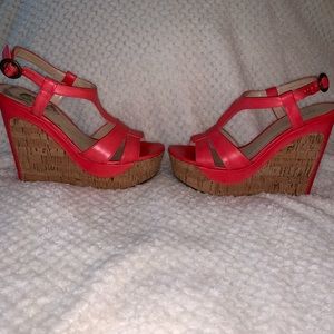 Guess wedges
